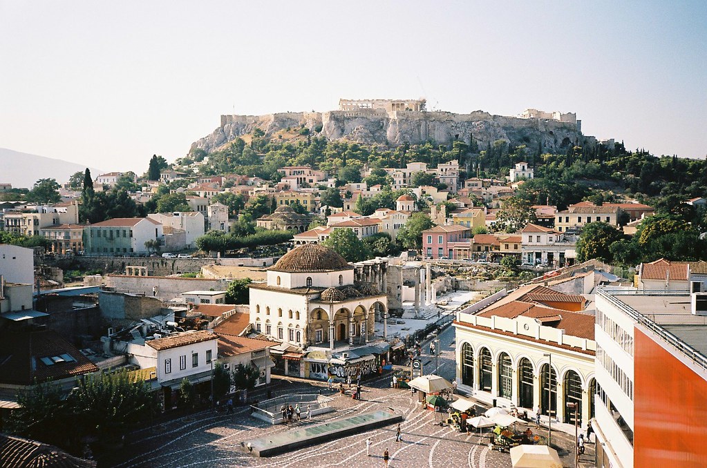 Monastiraki: Guía turística del barrio más vibrante de Atenas